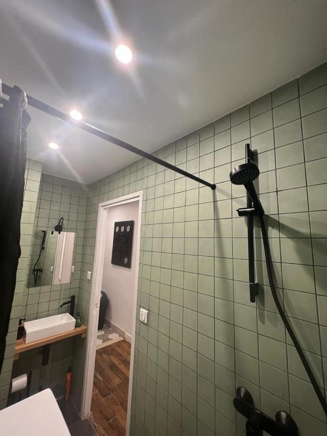 New Entiry Apartment-Private Rooms In باريس المظهر الخارجي الصورة